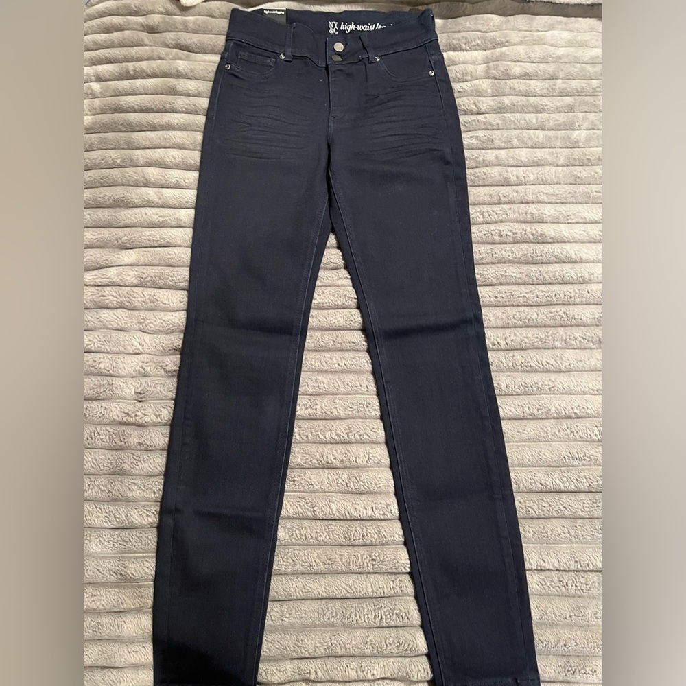 NEW YORK & COMPANY HIGH WAIST LEGGING JEANS SIZE 6 NEW DARK RINSE REG$60